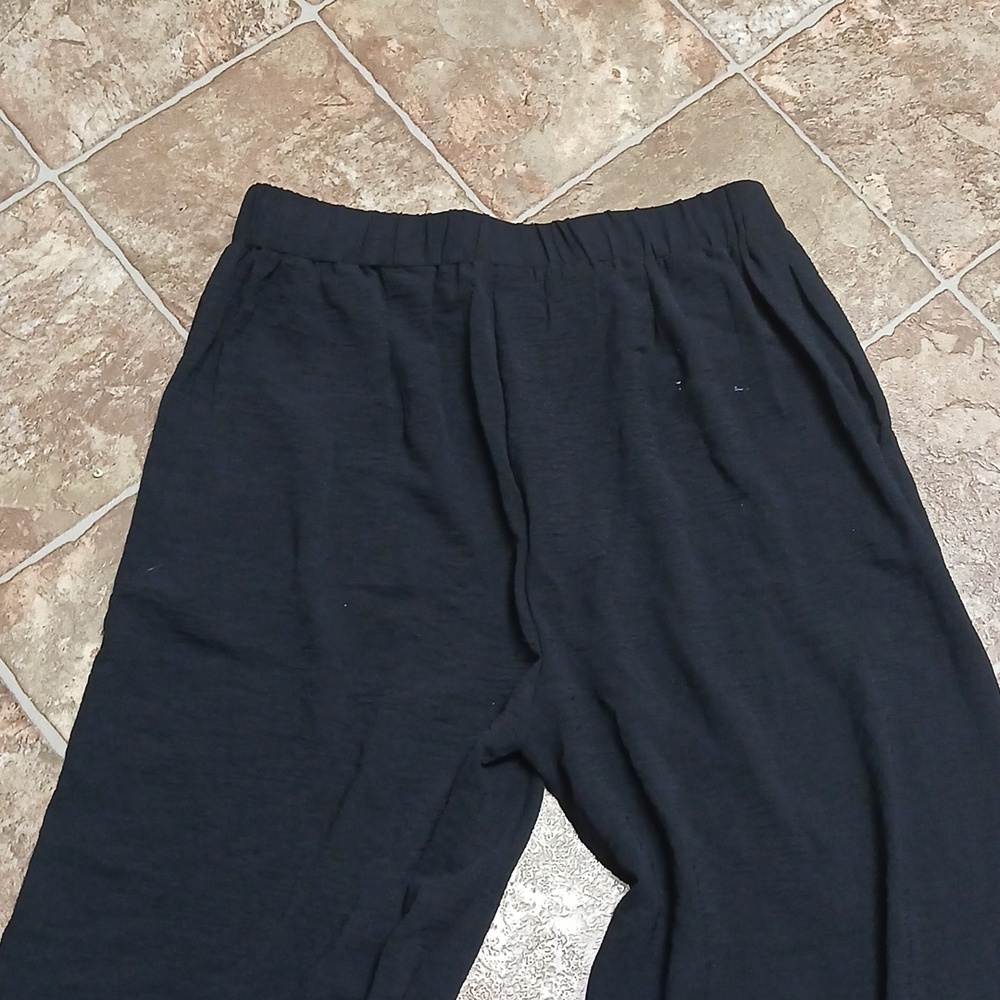 NWT Carnacilia Wide Leg Black Pull On Tie-Waist Pants - Picture 4 of 5